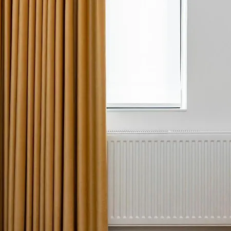 Boonuz Guesthouse, Luxe Duplex In Centrum Met Prive Lounge Terras En Ir Sauna Apartment Ypres